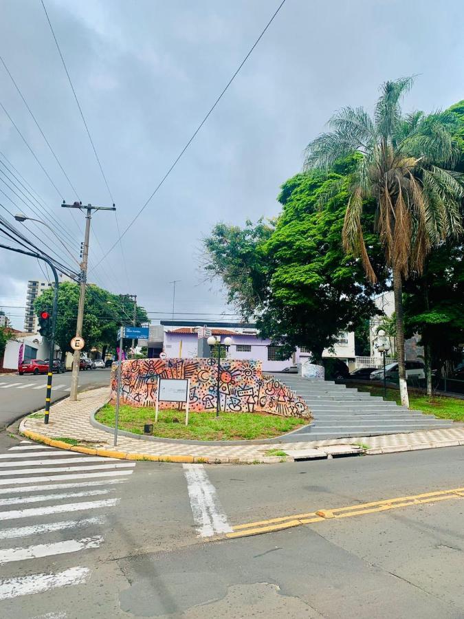 Hostal Pousada Vitória Regia Bauru, Cpo ,centrinho, Funcraf ,usp, Facop ,parque Vitória Régia , Unesp *
